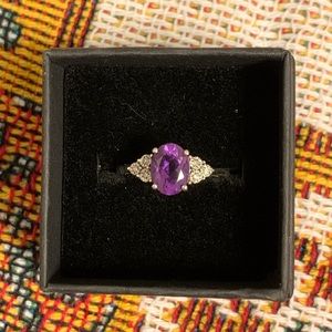 Size 6 amethyst ring